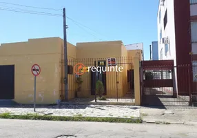 Foto 1 de Casa com 2 Quartos à venda, 150m² em Centro, Pelotas