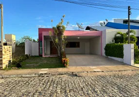 Foto 1 de Casa de Condomínio com 3 Quartos para alugar, 200m² em Canafistula, Arapiraca
