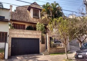 Foto 1 de Casa com 4 Quartos à venda, 400m² em Chácara das Pedras, Porto Alegre