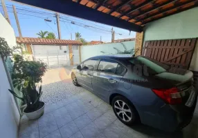 Foto 1 de Casa com 3 Quartos à venda, 110m² em Balneario Mar Azul, Caraguatatuba