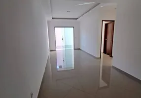 Foto 1 de Apartamento com 2 Quartos para alugar, 80m² em Palmeiras, Cabo Frio