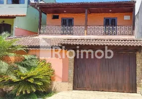 Foto 1 de Casa com 4 Quartos à venda, 220m² em Jacarepaguá, Rio de Janeiro