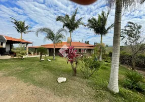 Foto 1 de Fazenda/Sítio com 3 Quartos à venda, 270m² em Sapucai, Jacutinga