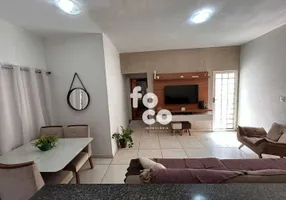 Foto 1 de Casa com 5 Quartos à venda, 169m² em Daniel Fonseca, Uberlândia