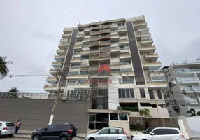 Foto 1 de Apartamento com 4 Quartos à venda, 275m² em Sumaré, Caraguatatuba