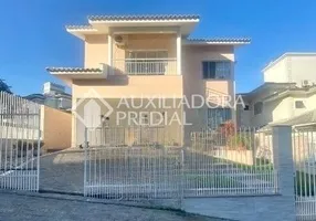 Foto 1 de Casa com 3 Quartos à venda, 292m² em Palhoca, Palhoça