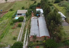 Foto 1 de Fazenda/Sítio com 2 Quartos à venda, 100m² em , Mandaguaçu
