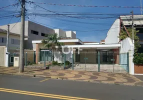 Foto 1 de Casa com 3 Quartos à venda, 260m² em Taquaral, Campinas