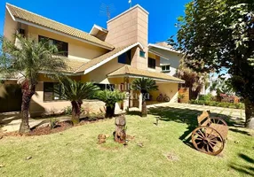 Foto 1 de Casa de Condomínio com 1 Quarto à venda, 380m² em Conjunto Habitacional Inocente Vila Nova Júnior, Maringá