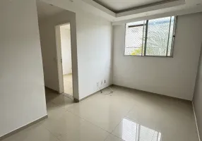 Foto 1 de Apartamento com 2 Quartos à venda, 42m² em Itinga, Lauro de Freitas