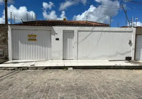 Foto 1 de Casa com 4 Quartos para alugar, 200m² em Santa Esmeralda, Arapiraca