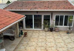 Foto 1 de Casa com 3 Quartos à venda, 350m² em Jardim Guanabara, Campinas