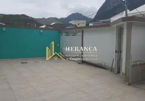 Foto 1 de Casa com 4 Quartos à venda, 180m² em Jacarepaguá, Rio de Janeiro