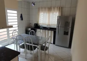 Foto 1 de Casa com 3 Quartos à venda, 95m² em Jardim America, Taubaté