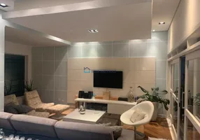 Foto 1 de Casa de Condomínio com 4 Quartos à venda, 263m² em Brooklin, São Paulo