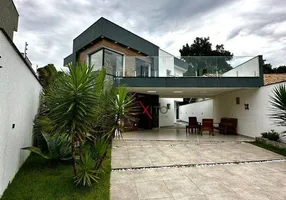 Foto 1 de Sobrado com 3 Quartos à venda, 210m² em Guaratuba, Bertioga