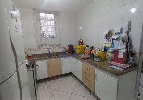 Foto 1 de Apartamento com 2 Quartos à venda, 48m² em Conjunto Residencial José Bonifácio, São Paulo