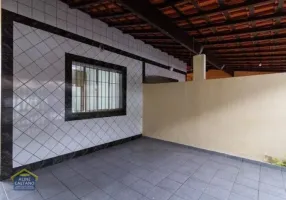 Foto 1 de Casa com 1 Quarto à venda, 50m² em Cidade Ocian, Praia Grande