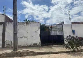 Foto 1 de Casa com 1 Quarto à venda, 87m² em Centro, Pacajus