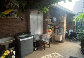 Foto 1 de Sobrado com 3 Quartos à venda, 180m² em Picanço, Guarulhos