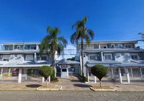 Foto 1 de Casa de Condomínio com 4 Quartos à venda, 185m² em Vila Assunção, Porto Alegre