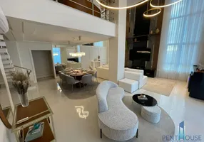 Foto 1 de Apartamento com 3 Quartos à venda, 256m² em Centro, Balneário Camboriú