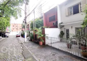 Foto 1 de Casa com 2 Quartos à venda, 133m² em Pinheiros, São Paulo