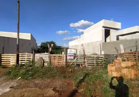 Foto 1 de Lote/Terreno à venda, 297m² em Colinas, Londrina