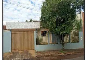 Foto 1 de Casa com 3 Quartos à venda, 151m² em Centro, Santa Fé