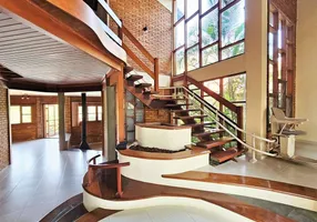 Foto 1 de Casa de Condomínio com 4 Quartos à venda, 351m² em Nova Higienópolis, Jandira