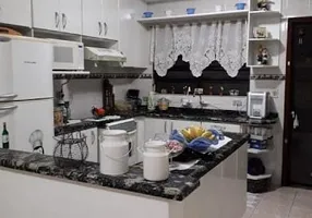 Foto 1 de Sobrado com 4 Quartos à venda, 135m² em Vila Melliani, Guarulhos