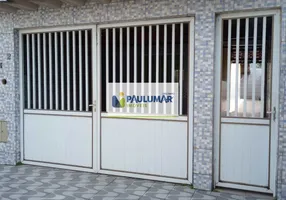 Foto 1 de Casa com 2 Quartos à venda, 70m² em Balneario Umuarama, Mongaguá