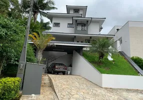 Foto 1 de Casa de Condomínio com 3 Quartos à venda, 300m² em Arua, Mogi das Cruzes