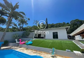 Foto 1 de Casa com 3 Quartos à venda, 185m² em Praia de Fora, Palhoça