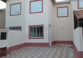 Foto 1 de Sobrado com 2 Quartos à venda, 80m² em Jardim Petropolis, Cotia