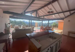 Foto 1 de Casa de Condomínio com 4 Quartos para venda ou aluguel, 250m² em Cuiaba, Petrópolis