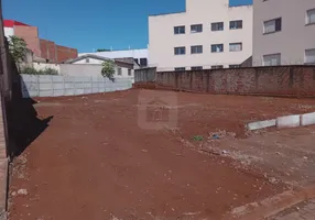 Foto 1 de Lote/Terreno à venda, 338m² em Tubalina, Uberlândia