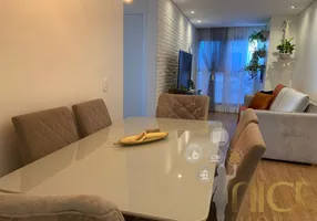 Foto 1 de Apartamento com 2 Quartos à venda, 55m² em Espinheiros, Itajaí