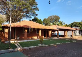 Foto 1 de Fazenda/Sítio com 2 Quartos à venda, 303m² em Portal das Laranjeiras, Araraquara