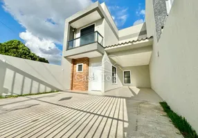 Foto 1 de Casa com 3 Quartos à venda, 162m² em Órfãs, Ponta Grossa