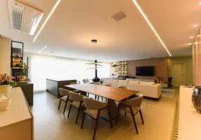 Foto 1 de Apartamento com 3 Quartos para alugar, 264m² em Green Valley Alphaville, Barueri