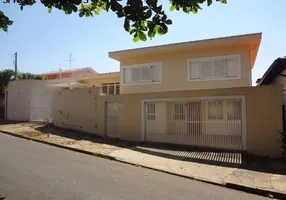 Foto 1 de Sobrado com 3 Quartos à venda, 188m² em Jardim Guanabara, Campinas