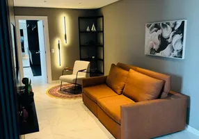 Foto 1 de Apartamento com 2 Quartos à venda, 70m² em Praia de Bombas, Bombinhas