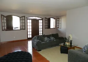 Foto 1 de Casa com 4 Quartos à venda, 220m² em Trevo, Belo Horizonte