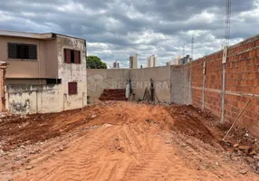 Foto 1 de Lote/Terreno à venda, 204m² em Vila Maceno, São José do Rio Preto