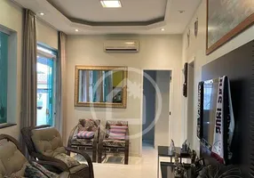 Foto 1 de Casa com 3 Quartos à venda, 228m² em Ramos, Rio de Janeiro