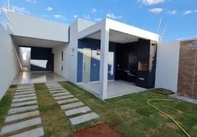 Foto 1 de Casa com 3 Quartos à venda, 375m² em Marivan, Aracaju