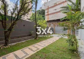 Foto 1 de Sobrado com 4 Quartos à venda, 260m² em Vila Mascote, São Paulo