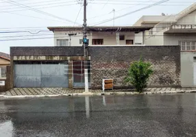 Foto 1 de Sobrado com 4 Quartos à venda, 250m² em Centro, Caçapava