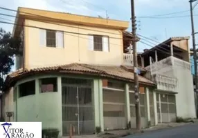 Foto 1 de Sobrado com 4 Quartos à venda, 300m² em Vila Nova Cachoeirinha, São Paulo